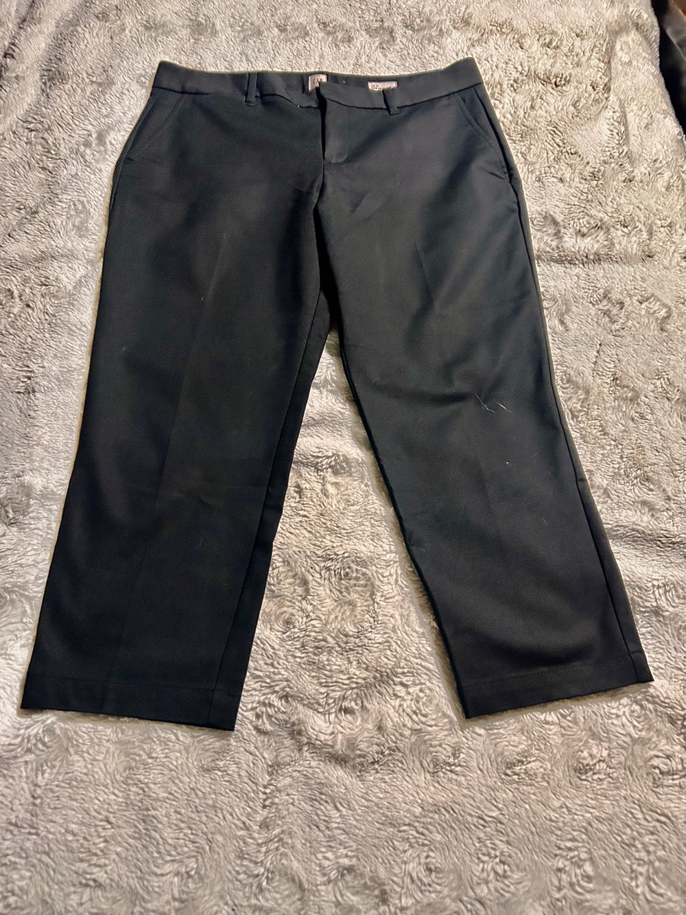 GAP Petite Women's Black Slim Cropped Pants